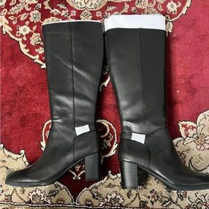 NWT High Boots Size 9! with MEMORY FOAM
